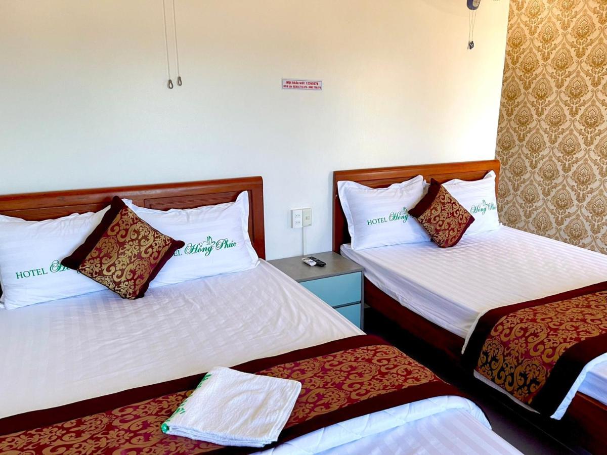 Hong Phuc Hotel 2 Дананг Екстериор снимка